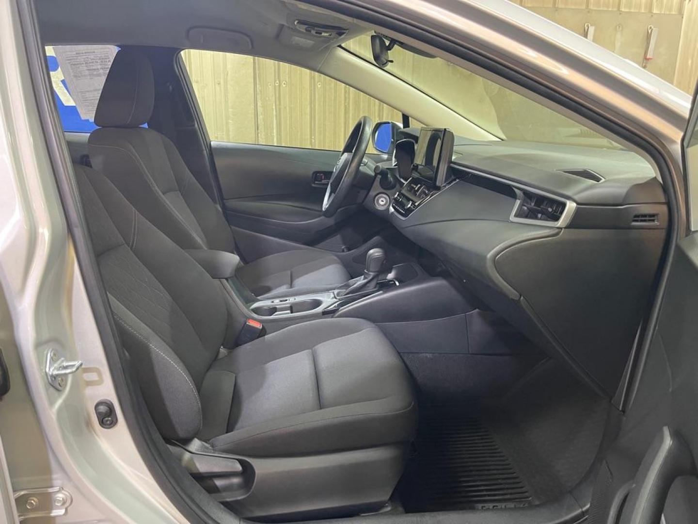 2023 SILVER TOYOTA COROLLA LE LE (5YFB4MDE4PP) with an 2.0L engine, Continuously Variable transmission, located at 2525 S. Cushman, Fairbanks, AK, 99701, (907) 452-5707, 64.824036, -147.712311 - Photo#3