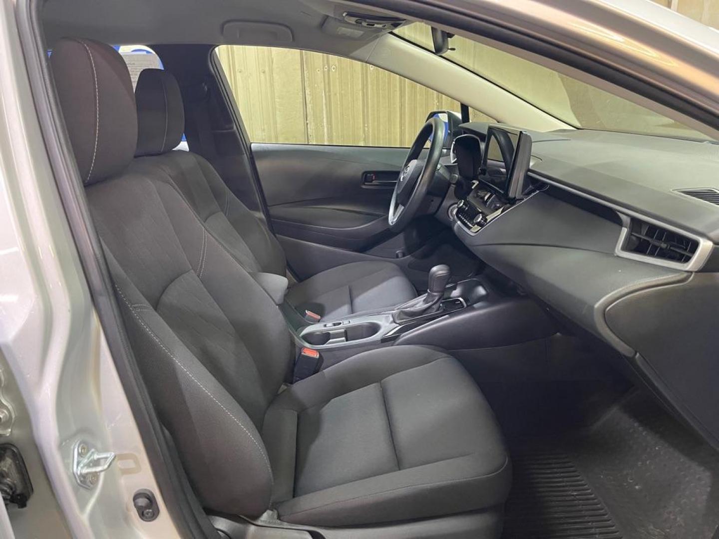 2023 SILVER TOYOTA COROLLA LE LE (5YFB4MDE0PP) with an 2.0L engine, Continuously Variable transmission, located at 2525 S. Cushman, Fairbanks, AK, 99701, (907) 452-5707, 64.824036, -147.712311 - Photo#3