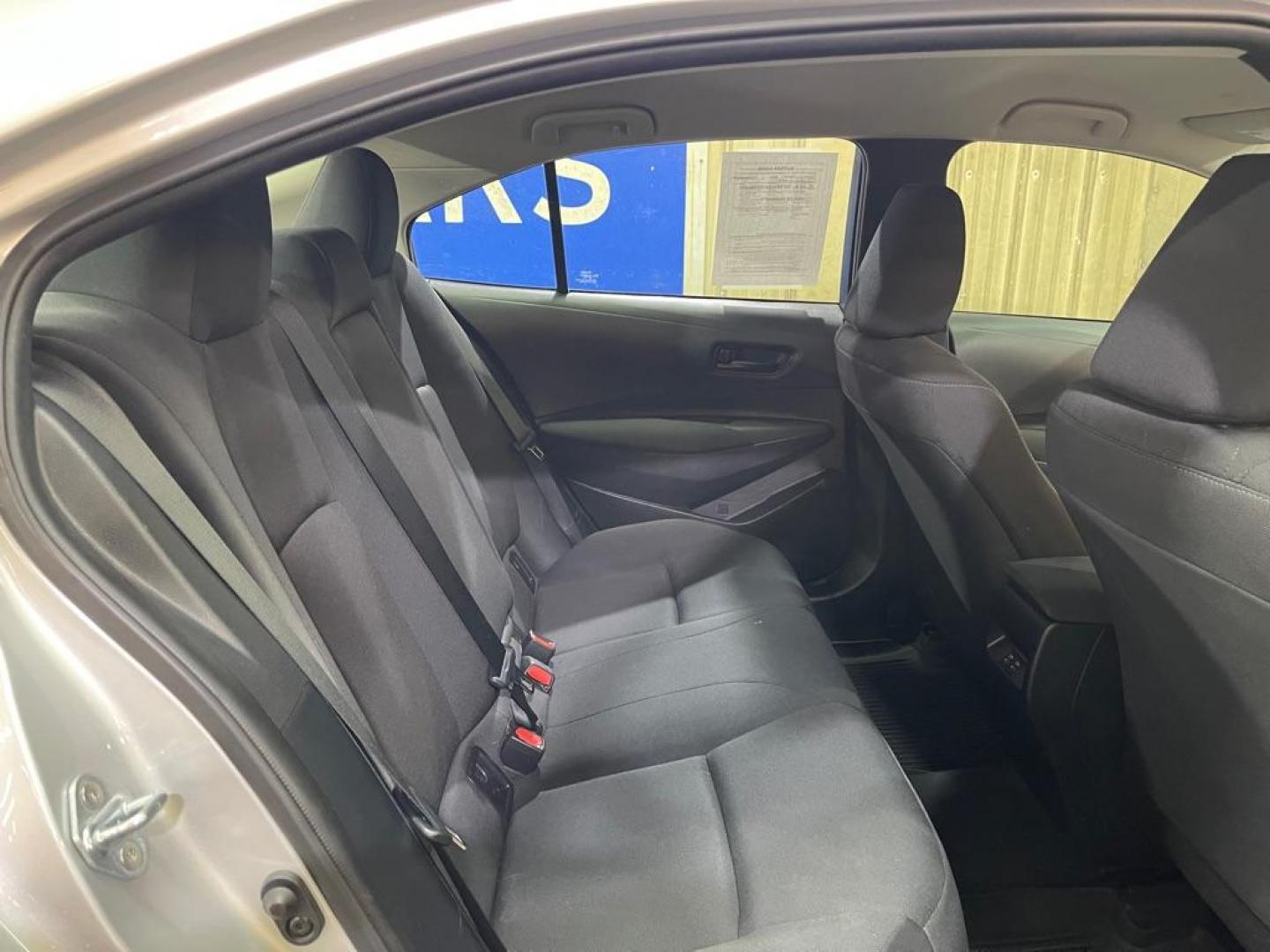 2023 SILVER TOYOTA COROLLA LE LE (5YFB4MDE0PP) with an 2.0L engine, Continuously Variable transmission, located at 2525 S. Cushman, Fairbanks, AK, 99701, (907) 452-5707, 64.824036, -147.712311 - Photo#4