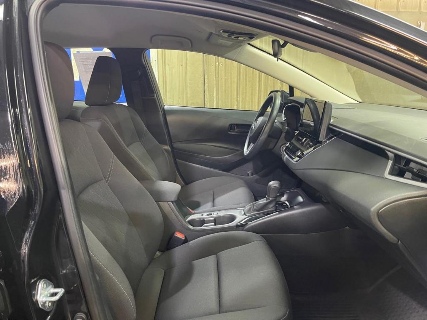 2023 BLACK TOYOTA COROLLA LE LE (5YFB4MDE0PP) with an 2.0L engine, Continuously Variable transmission, located at 2525 S. Cushman, Fairbanks, AK, 99701, (907) 452-5707, 64.824036, -147.712311 - Photo#3