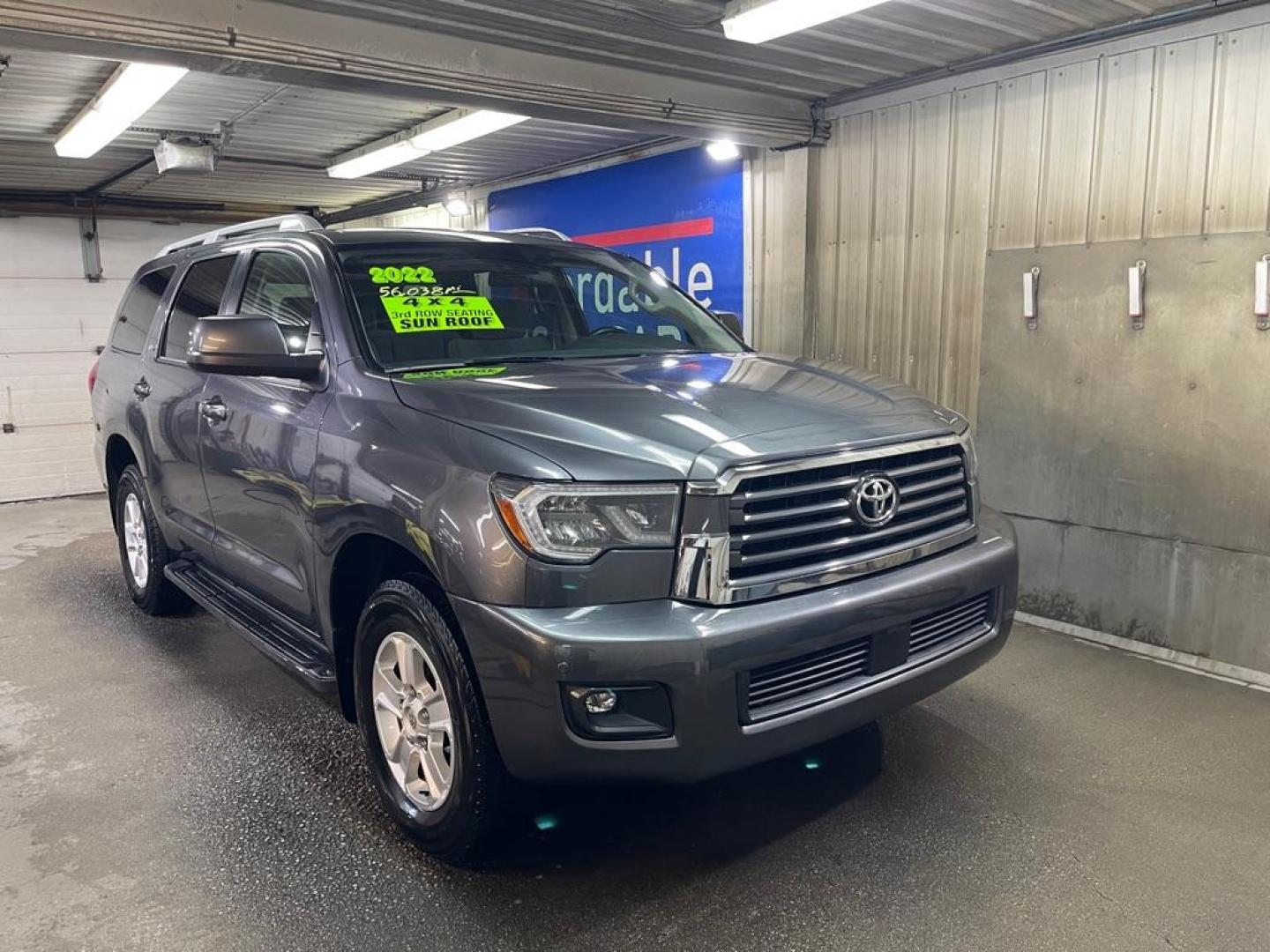 2022 SILVER TOYOTA SEQUOIA SR5 (5TDAY5B19NS) with an 5.7L engine, Automatic transmission, located at 2525 S. Cushman, Fairbanks, AK, 99701, (907) 452-5707, 64.824036, -147.712311 - Photo#0