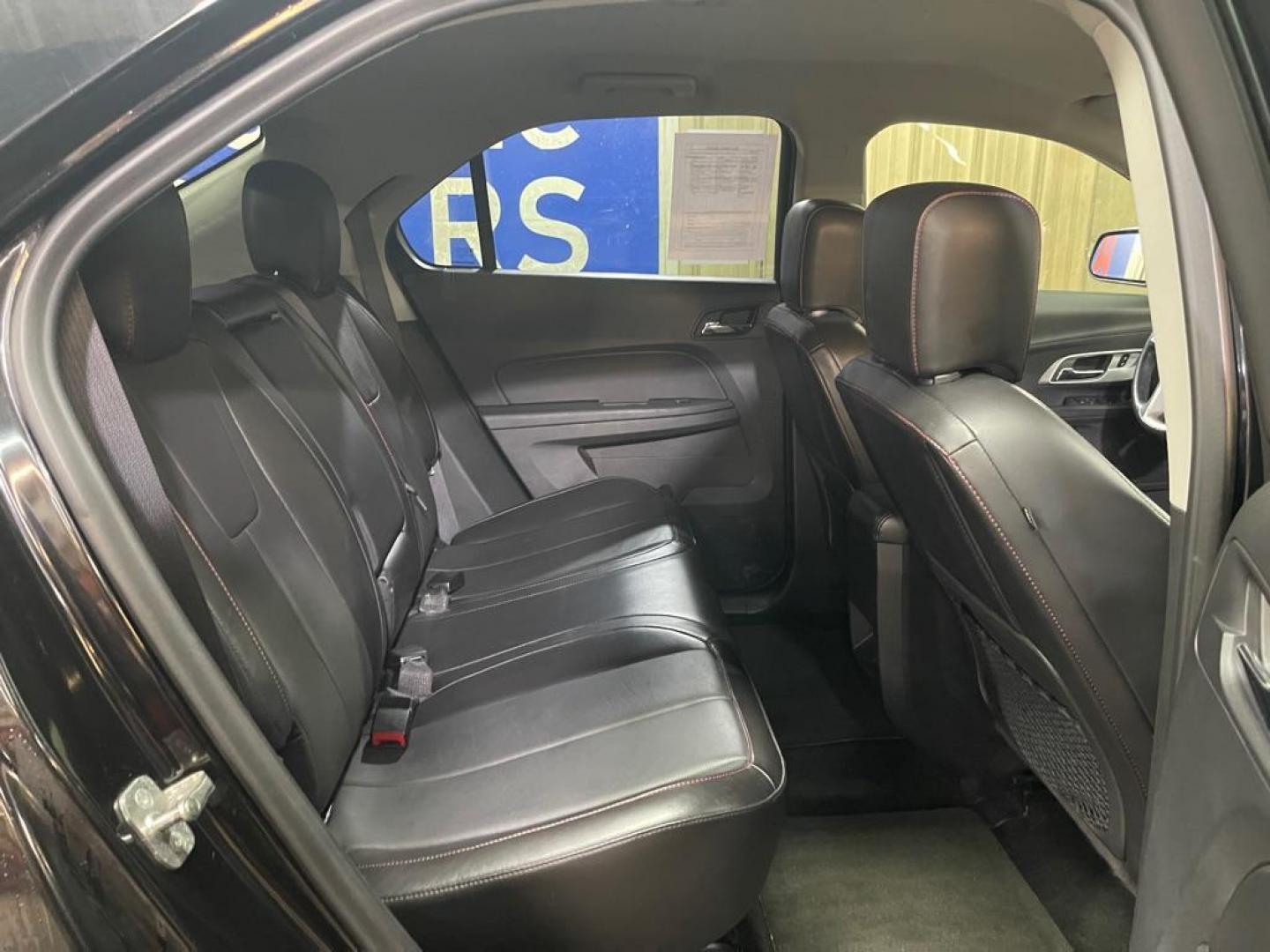 2017 BLACK CHEVROLET EQUINOX LT (2GNALCEK3H6) with an 2.4L engine, Automatic transmission, located at 2525 S. Cushman, Fairbanks, AK, 99701, (907) 452-5707, 64.824036, -147.712311 - Photo#4