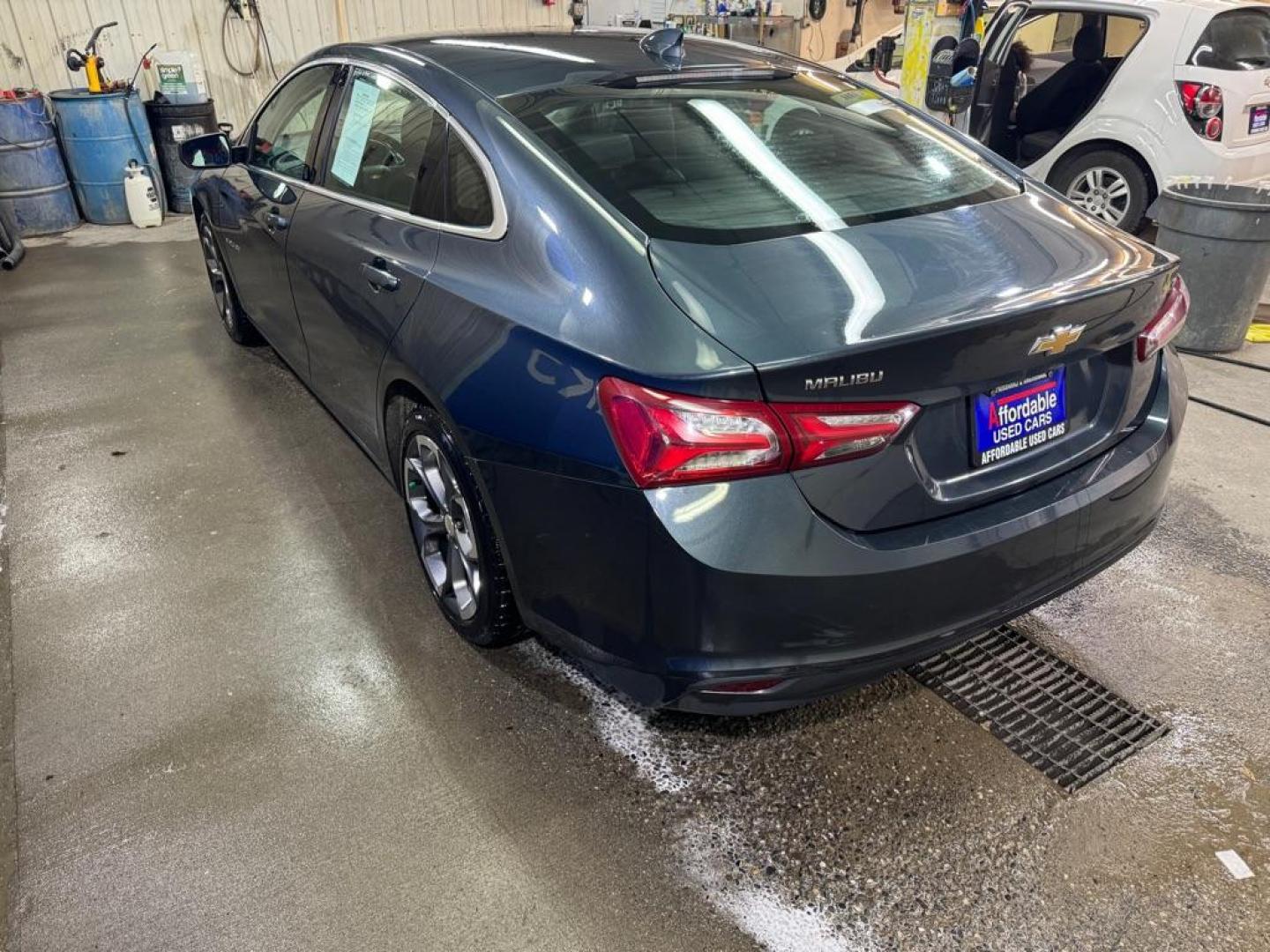 2020 GREY CHEVROLET MALIBU LT (1G1ZD5ST7LF) with an 1.5L engine, Continuously Variable transmission, located at 2525 S. Cushman, Fairbanks, AK, 99701, (907) 452-5707, 64.824036, -147.712311 - Photo#3