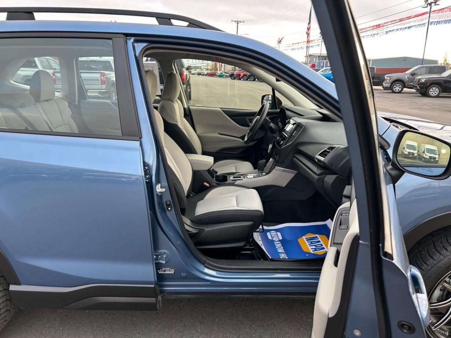 2023 BLUE SUBARU FORESTER (JF2SKACC9PH) with an 2.5L engine, Continuously Variable transmission, located at 2525 S. Cushman, Fairbanks, AK, 99701, (907) 452-5707, 64.824036, -147.712311 - Photo#4