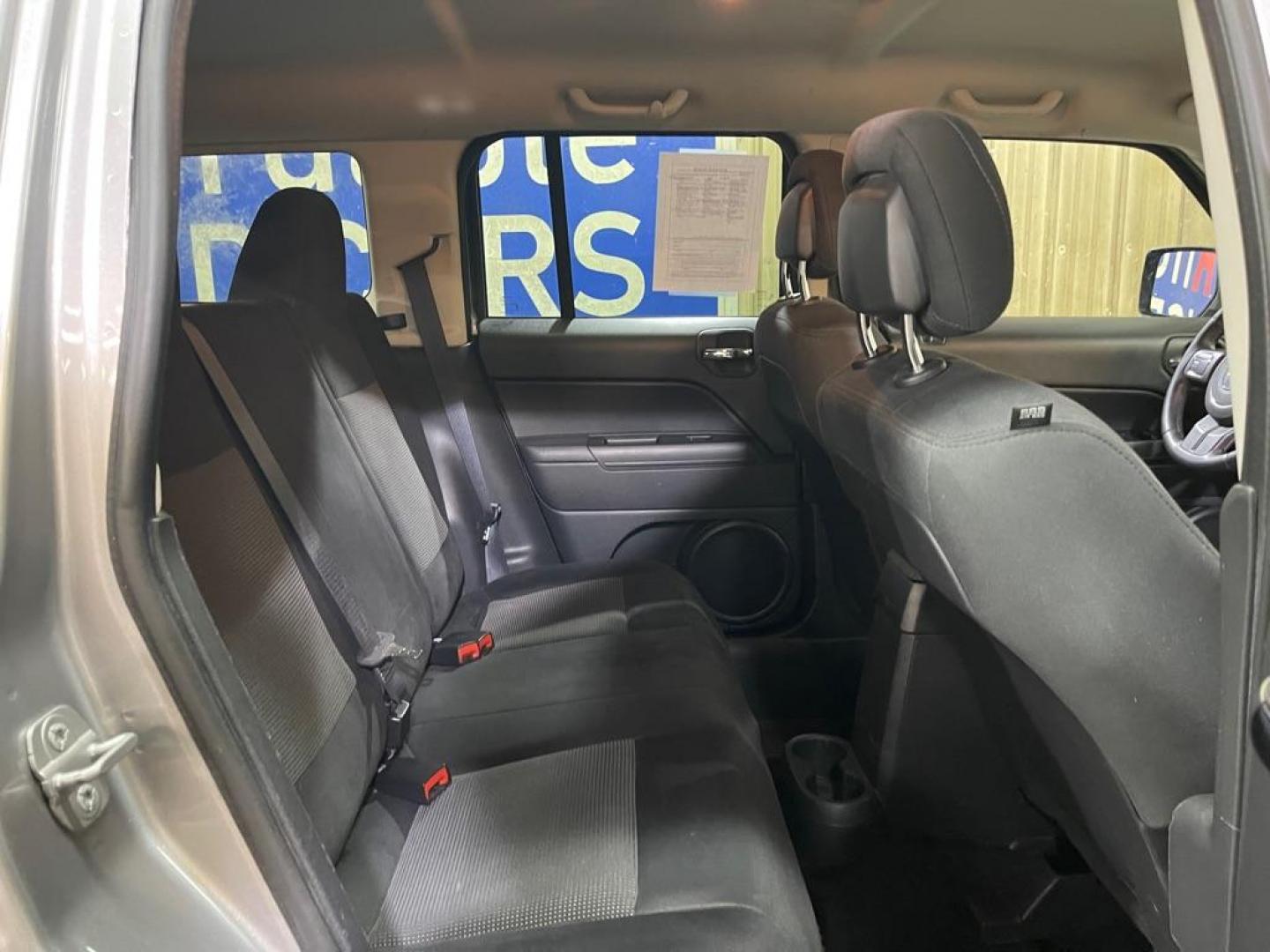 2014 GRAY JEEP PATRIOT LATITUDE (1C4NJRFB5ED) with an 2.4L engine, Continuously Variable transmission, located at 2525 S. Cushman, Fairbanks, AK, 99701, (907) 452-5707, 64.824036, -147.712311 - Photo#4