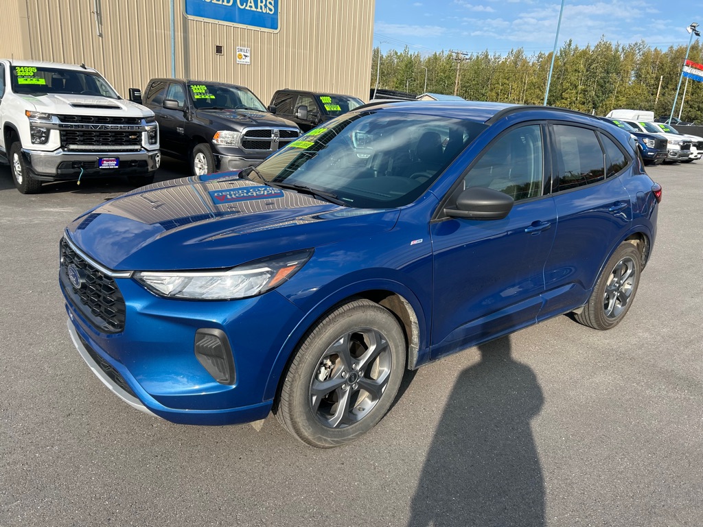 photo of 2023 FORD ESCAPE ST LINE