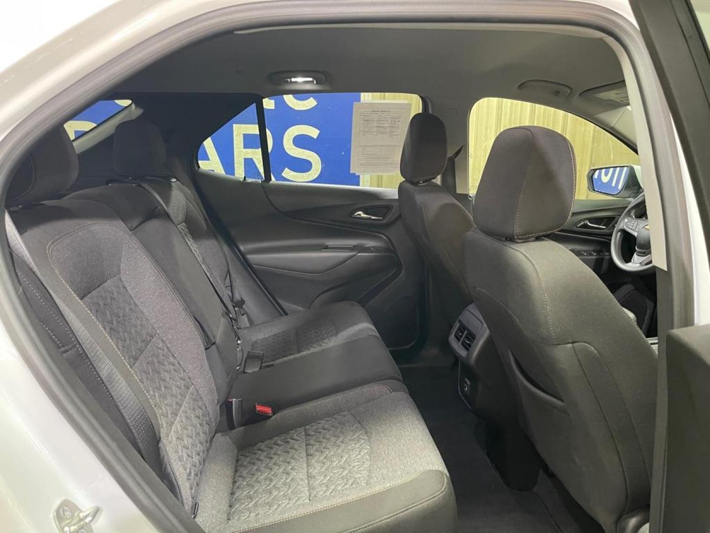 2023 WHITE CHEVROLET EQUINOX LT (3GNAXUEG9PS) with an 1.5L engine, Automatic transmission, located at 2525 S. Cushman, Fairbanks, AK, 99701, (907) 452-5707, 64.824036, -147.712311 - Photo#4