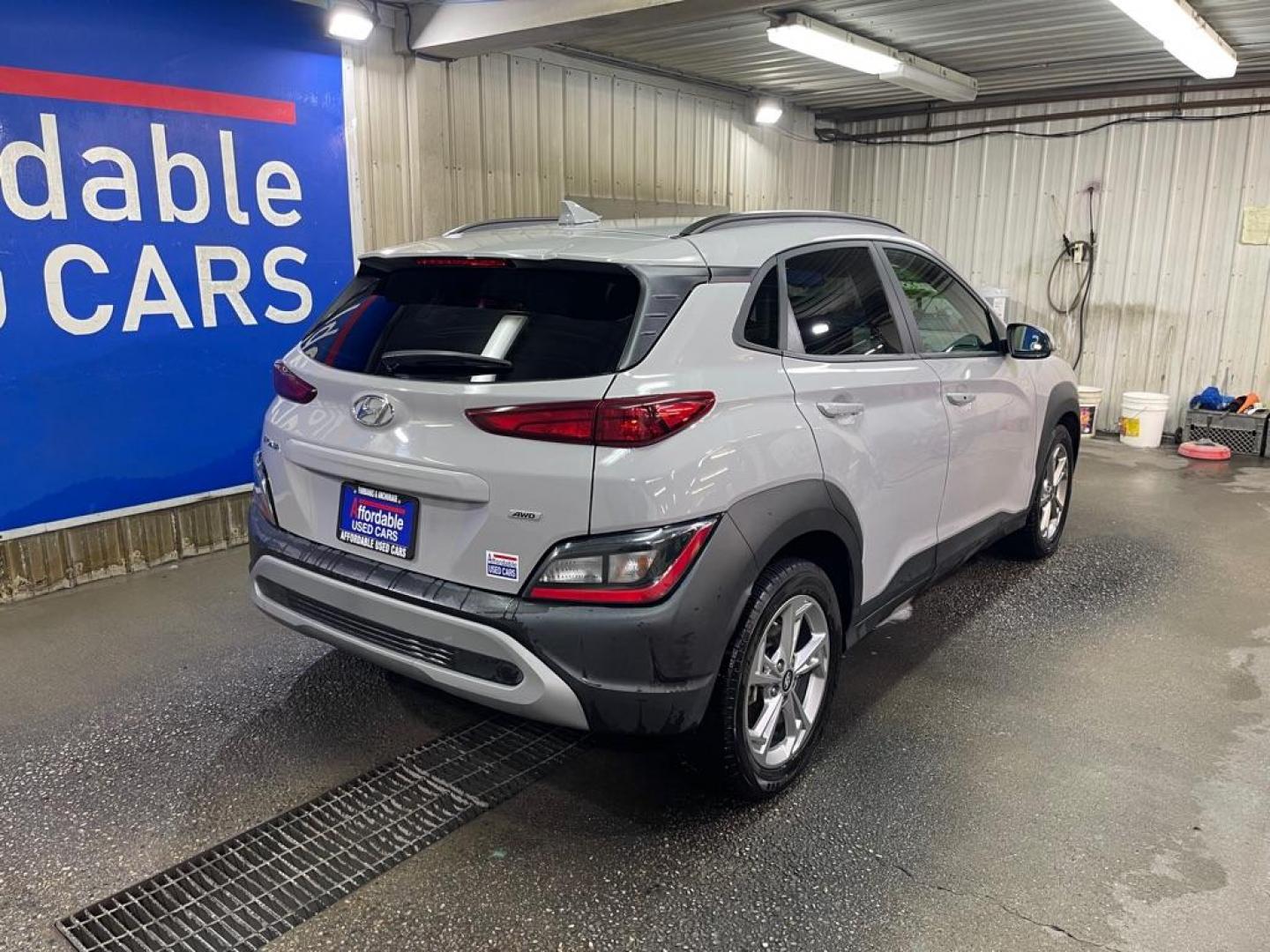 2023 SILVER HYUNDAI KONA SEL (KM8K6CAB7PU) with an 2.0L engine, Continuously Variable transmission, located at 2525 S. Cushman, Fairbanks, AK, 99701, (907) 452-5707, 64.824036, -147.712311 - Photo#2