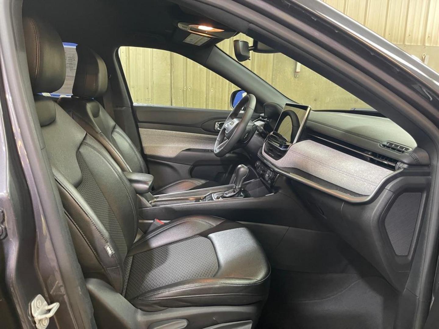 2024 GRAY JEEP COMPASS LATITUDE (3C4NJDBN3RT) with an 2.0L engine, Automatic transmission, located at 2525 S. Cushman, Fairbanks, AK, 99701, (907) 452-5707, 64.824036, -147.712311 - Photo#3