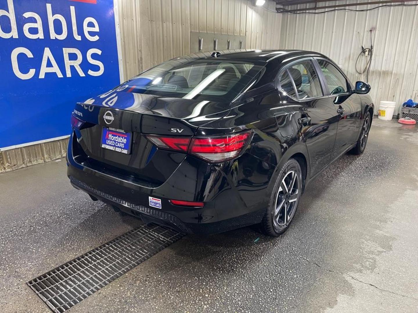 2024 BLACK NISSAN SENTRA SV (3N1AB8CV5RY) with an 2.0L engine, Continuously Variable transmission, located at 2525 S. Cushman, Fairbanks, AK, 99701, (907) 452-5707, 64.824036, -147.712311 - Photo#2