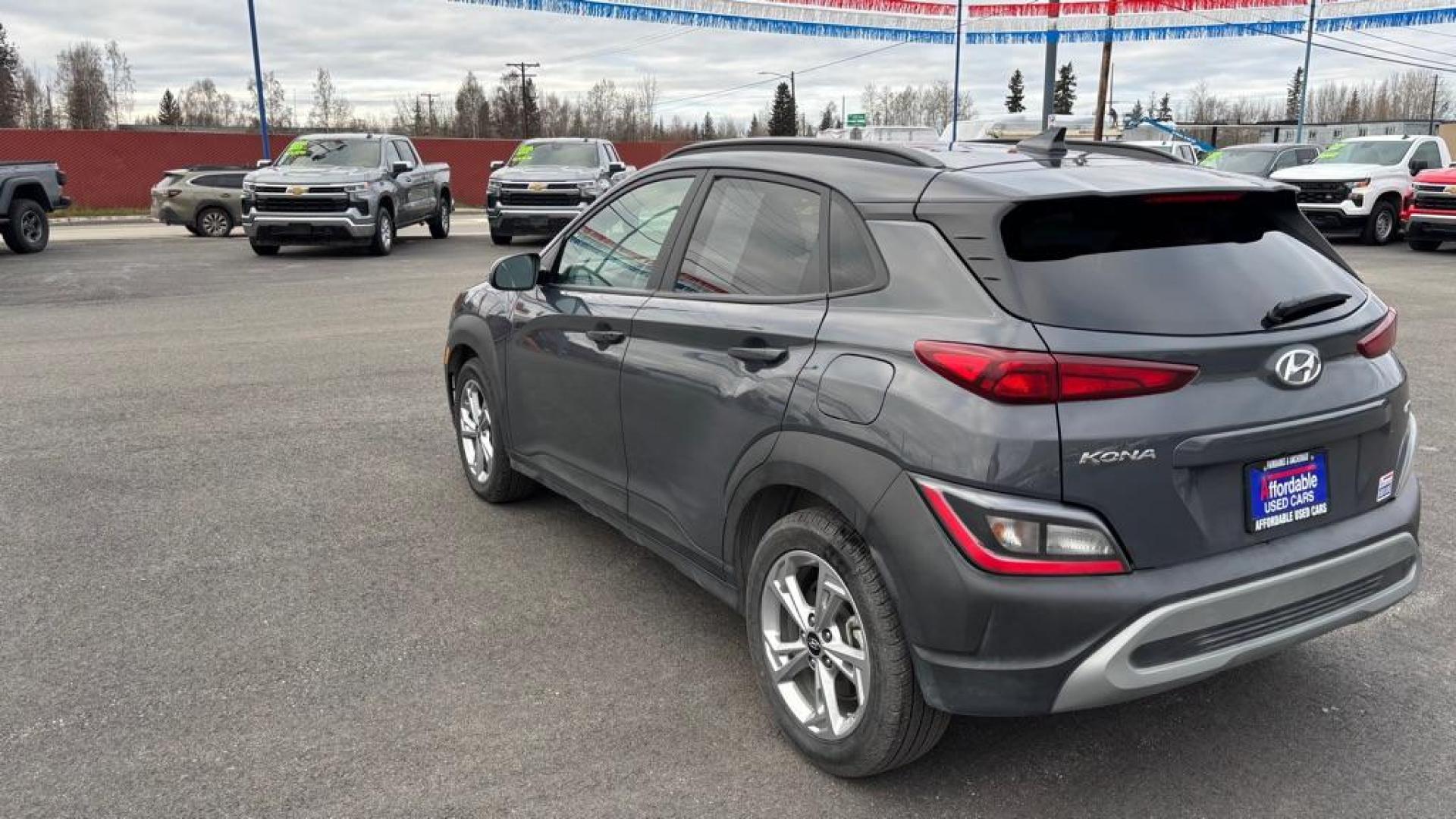 2023 GRAY HYUNDAI KONA SEL (KM8K6CAB7PU) with an 2.0L engine, Continuously Variable transmission, located at 2525 S. Cushman, Fairbanks, AK, 99701, (907) 452-5707, 64.824036, -147.712311 - Photo#6