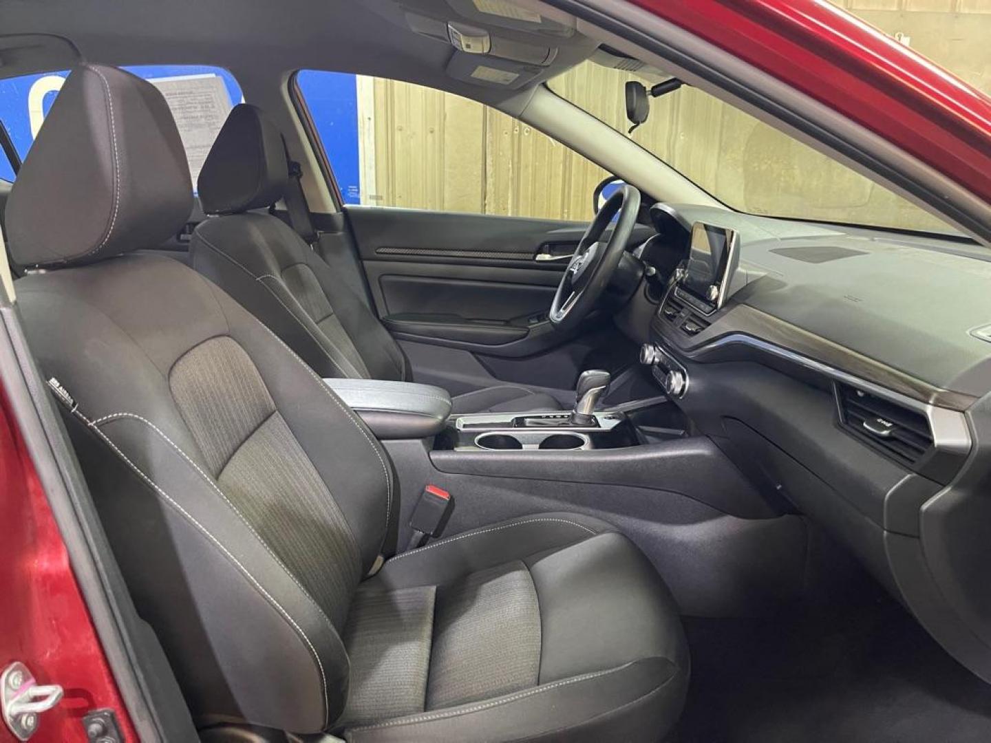 2024 RED NISSAN ALTIMA SV (1N4BL4DV0RN) with an 2.5L engine, Continuously Variable transmission, located at 2525 S. Cushman, Fairbanks, AK, 99701, (907) 452-5707, 64.824036, -147.712311 - Photo#3