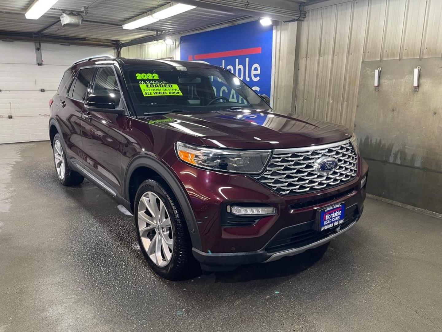 2022 MAROON FORD EXPLORER PLATINUM (1FM5K8HC2NG) with an 3.0L engine, Automatic transmission, located at 2525 S. Cushman, Fairbanks, AK, 99701, (907) 452-5707, 64.824036, -147.712311 - Photo#0