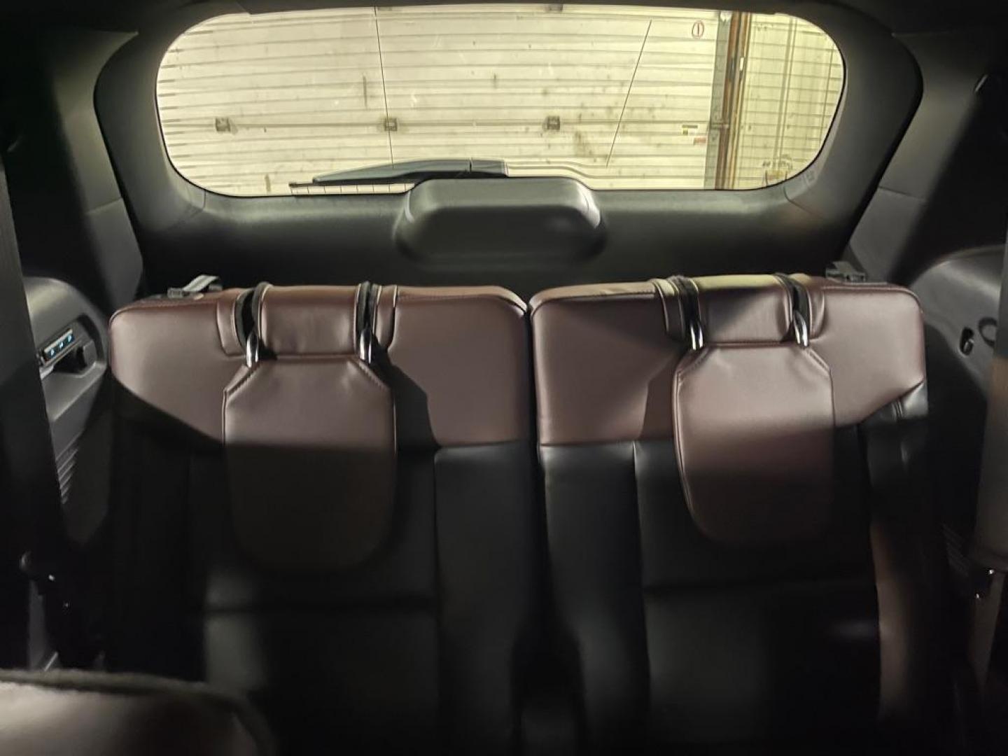 2022 MAROON FORD EXPLORER PLATINUM (1FM5K8HC2NG) with an 3.0L engine, Automatic transmission, located at 2525 S. Cushman, Fairbanks, AK, 99701, (907) 452-5707, 64.824036, -147.712311 - Photo#5