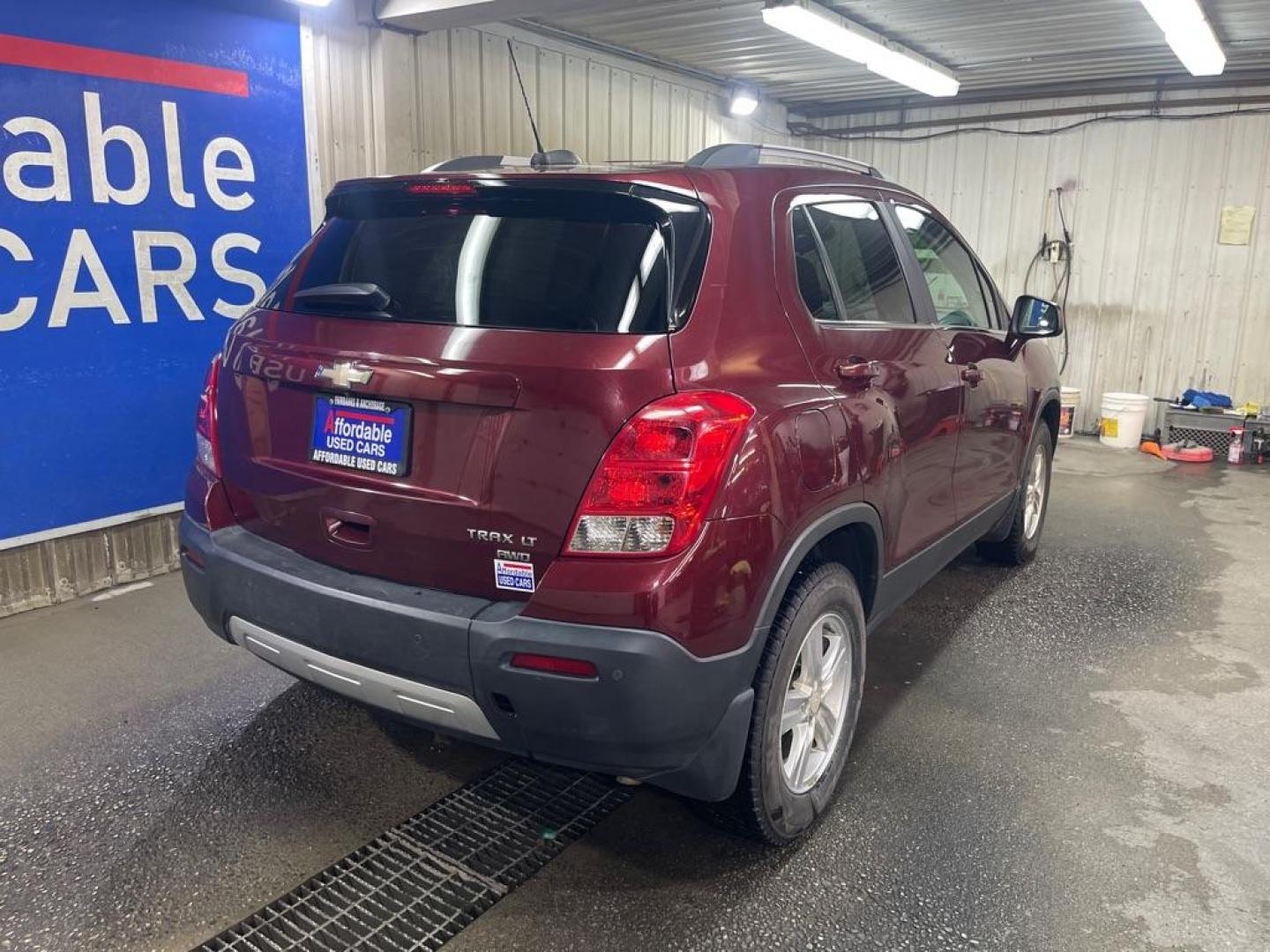 2016 RED CHEVROLET TRAX 1LT (3GNCJPSB1GL) with an 1.4L engine, Automatic transmission, located at 2525 S. Cushman, Fairbanks, AK, 99701, (907) 452-5707, 64.824036, -147.712311 - Photo#2