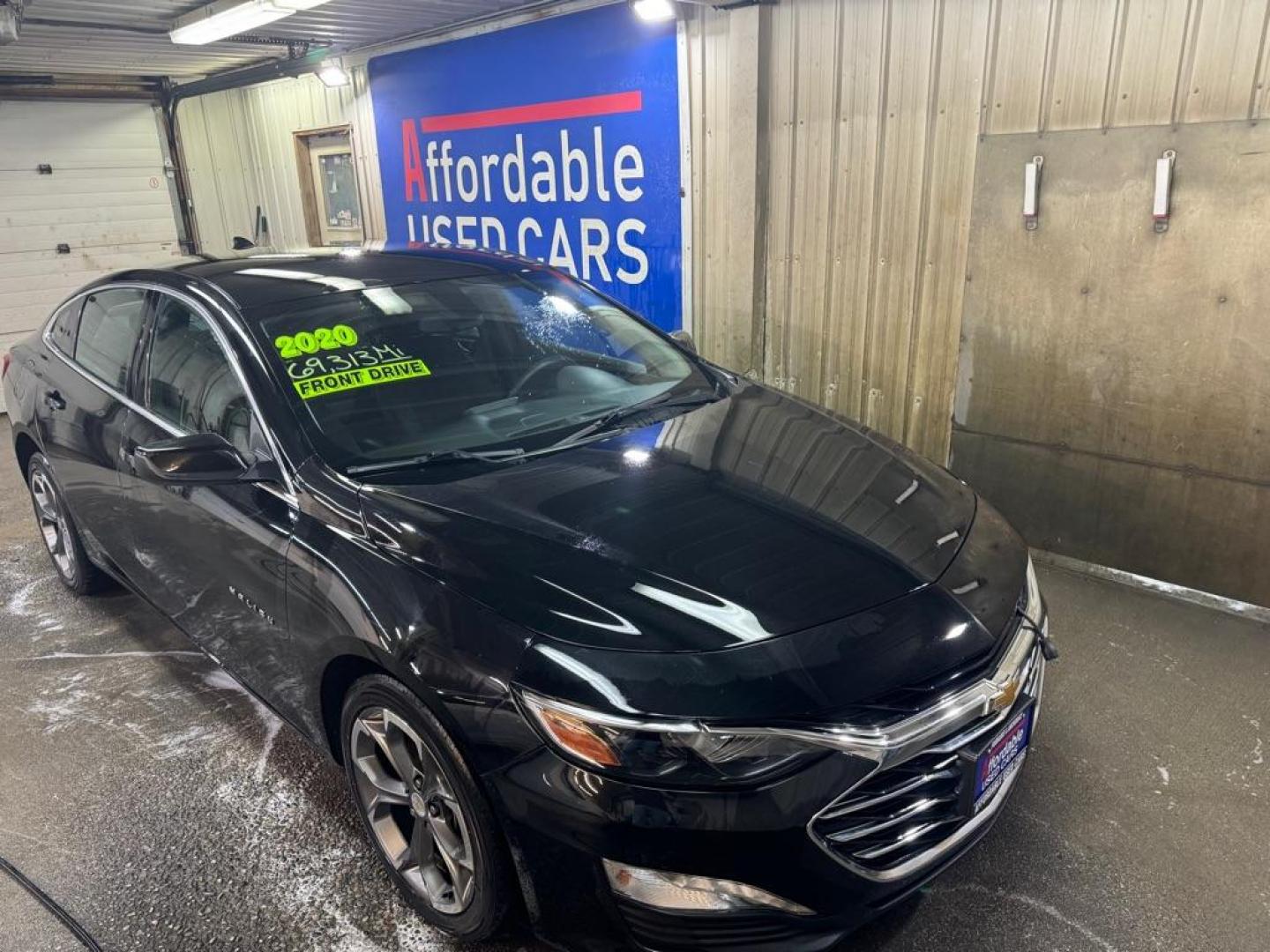 2020 BLACK CHEVROLET MALIBU LT (1G1ZD5ST0LF) with an 1.5L engine, Continuously Variable transmission, located at 2525 S. Cushman, Fairbanks, AK, 99701, (907) 452-5707, 64.824036, -147.712311 - Photo#0