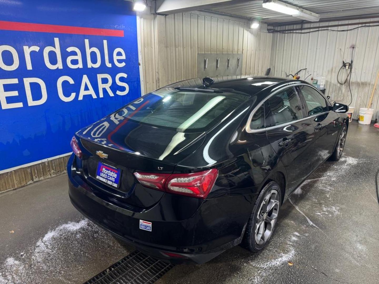 2020 BLACK CHEVROLET MALIBU LT (1G1ZD5ST0LF) with an 1.5L engine, Continuously Variable transmission, located at 2525 S. Cushman, Fairbanks, AK, 99701, (907) 452-5707, 64.824036, -147.712311 - Photo#2