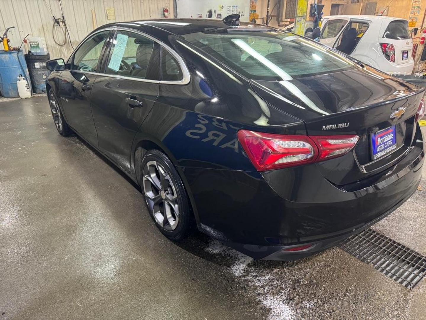 2020 BLACK CHEVROLET MALIBU LT (1G1ZD5ST0LF) with an 1.5L engine, Continuously Variable transmission, located at 2525 S. Cushman, Fairbanks, AK, 99701, (907) 452-5707, 64.824036, -147.712311 - Photo#3