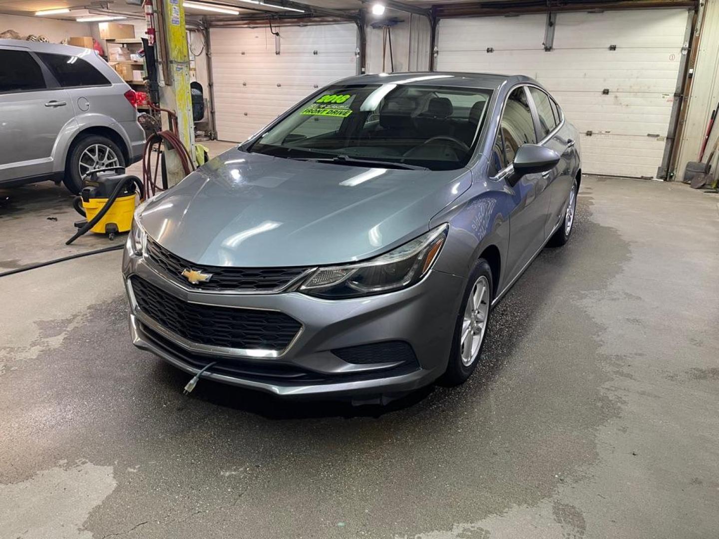 2018 GREY CHEVROLET CRUZE LT (1G1BE5SM9J7) with an 1.4L engine, Automatic transmission, located at 2525 S. Cushman, Fairbanks, AK, 99701, (907) 452-5707, 64.824036, -147.712311 - Photo#1