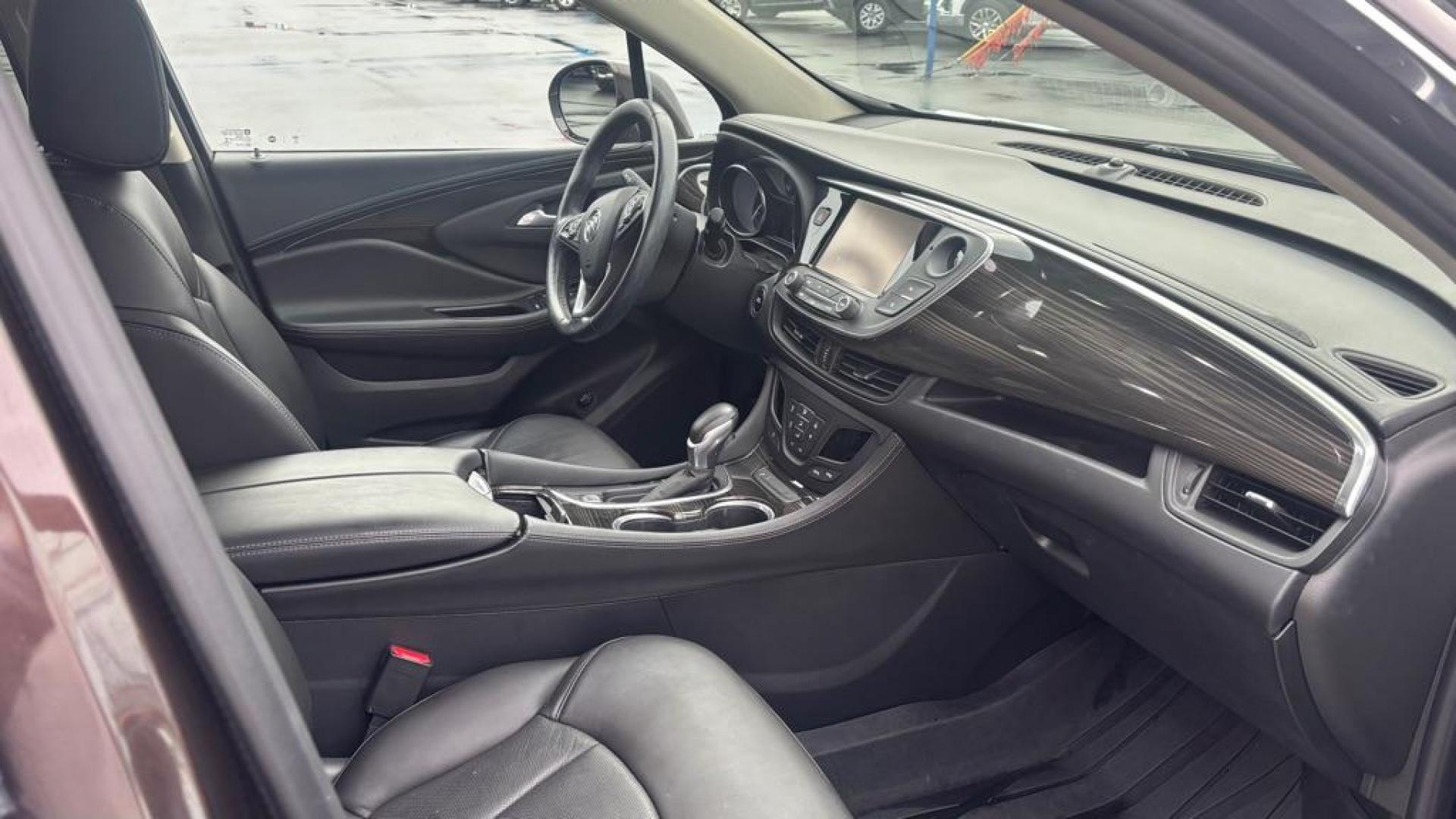2020 BROWN BUICK ENVISION ESSENCE (LRBFX2SA6LD) with an 2.5L engine, Automatic transmission, located at 2525 S. Cushman, Fairbanks, AK, 99701, (907) 452-5707, 64.824036, -147.712311 - Photo#2