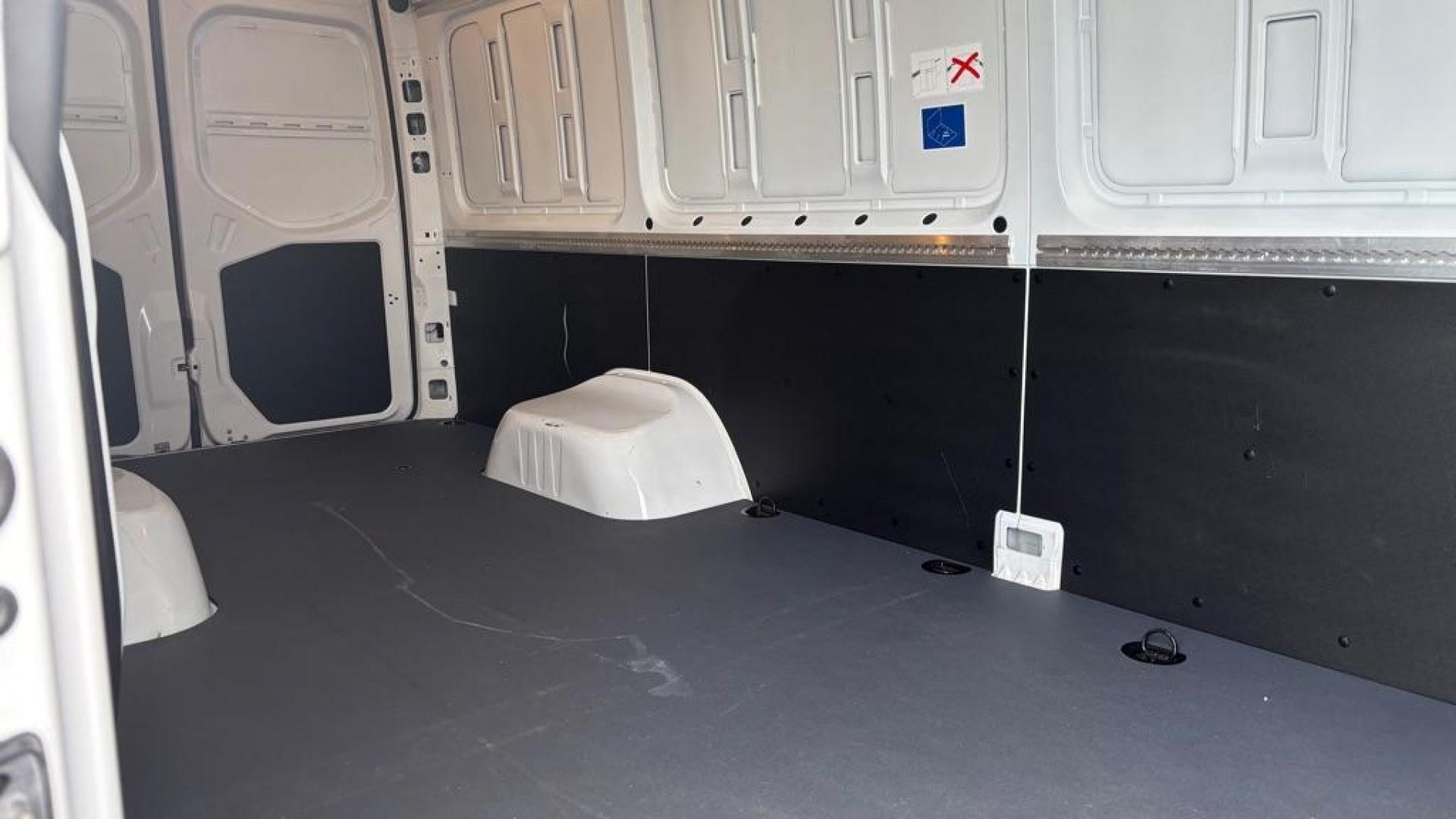 2025 WHITE MERCEDES-BENZ SPRINTER 3500 (W1Y8NC6Y0ST) with an 2.0L engine, Automatic transmission, located at 2525 S. Cushman, Fairbanks, AK, 99701, (907) 452-5707, 64.824036, -147.712311 - Photo#3