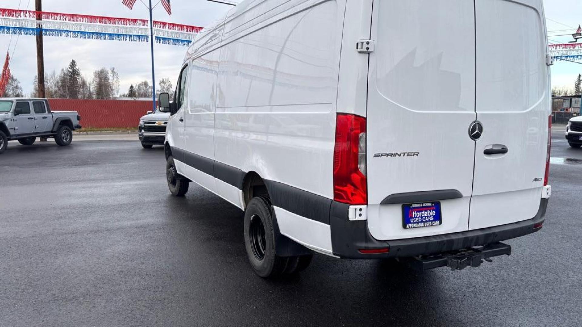 2025 WHITE MERCEDES-BENZ SPRINTER 3500 (W1Y8NC6Y0ST) with an 2.0L engine, Automatic transmission, located at 2525 S. Cushman, Fairbanks, AK, 99701, (907) 452-5707, 64.824036, -147.712311 - Photo#5