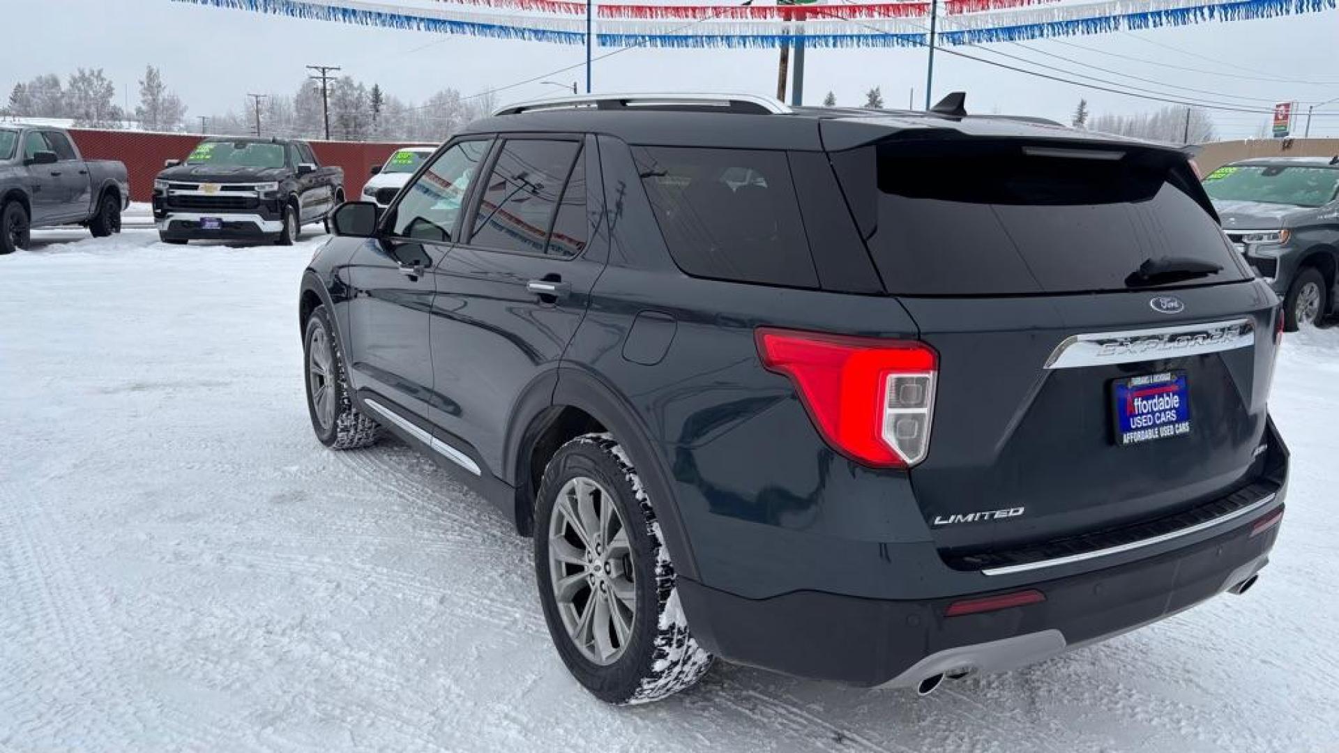 2022 GRAY FORD EXPLORER LIMITED (1FMSK8FH3NG) with an 2.3L engine, Automatic transmission, located at 2525 S. Cushman, Fairbanks, AK, 99701, (907) 452-5707, 64.824036, -147.712311 - Photo#6