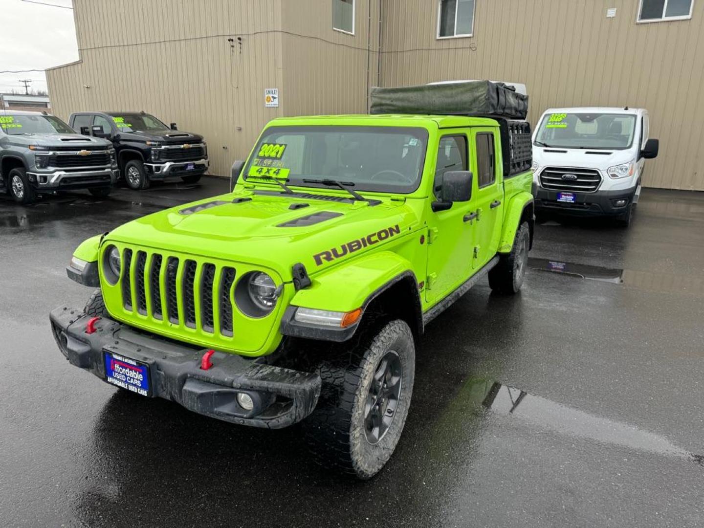 2021 GREEN JEEP GLADIATOR RUBICON (1C6JJTBG7ML) with an 3.6L engine, Automatic transmission, located at 2525 S. Cushman, Fairbanks, AK, 99701, (907) 452-5707, 64.824036, -147.712311 - Photo#1