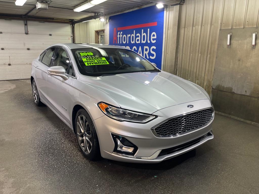 photo of 2019 FORD FUSION TITANIUM