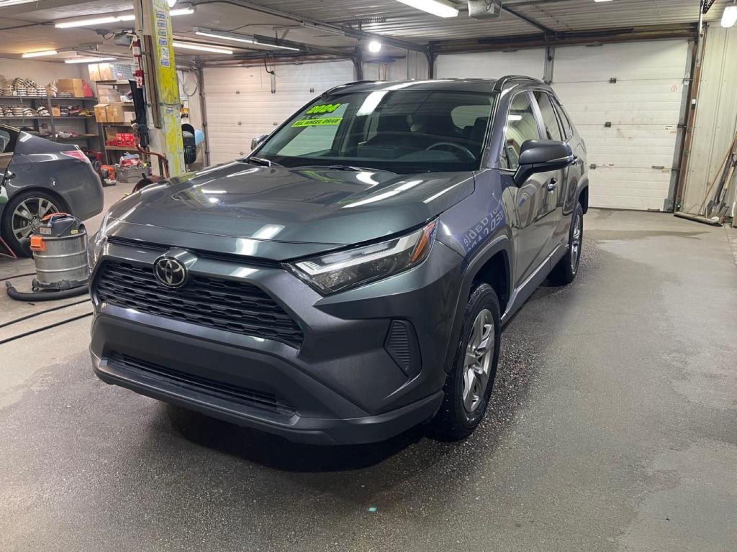 2024 GRAY TOYOTA RAV4 XLE XLE (2T3P1RFV7RW) with an 2.5L engine, Automatic transmission, located at 2525 S. Cushman, Fairbanks, AK, 99701, (907) 452-5707, 64.824036, -147.712311 - Photo#1