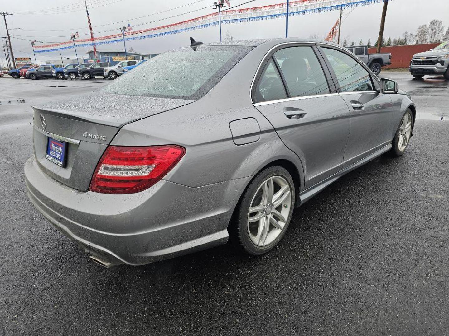 2012 SILVER MERCEDES-BENZ C-CLASS C300 4MATIC (WDDGF8BB5CR) with an 3.0L engine, Automatic transmission, located at 2525 S. Cushman, Fairbanks, AK, 99701, (907) 452-5707, 64.824036, -147.712311 - Photo#2