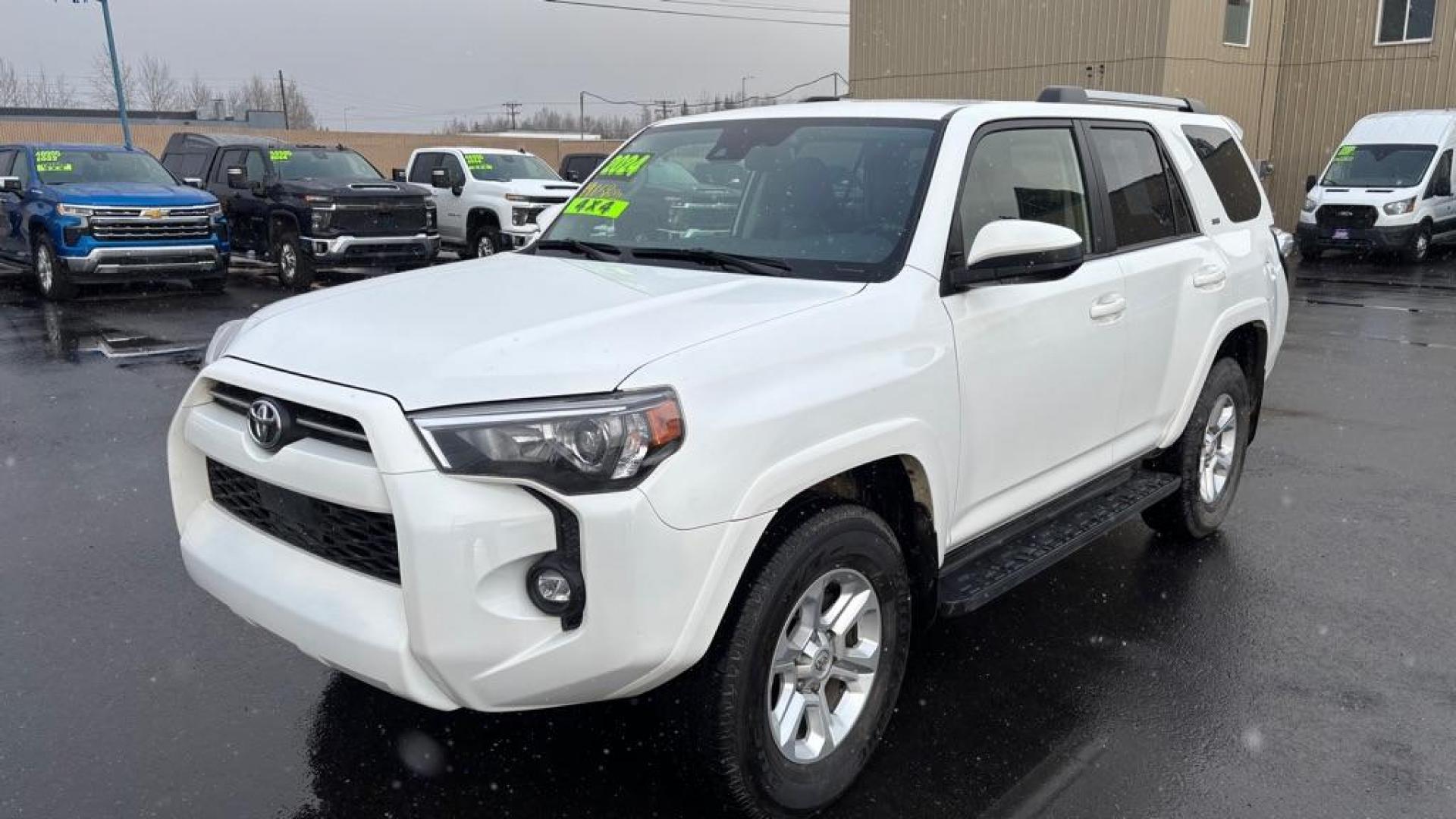 2024 WHITE TOYOTA 4RUNNER SR5/SR5 PREMIUM (JTEMU5JR2R6) with an 4.0L engine, Automatic transmission, located at 2525 S. Cushman, Fairbanks, AK, 99701, (907) 452-5707, 64.824036, -147.712311 - Photo#0