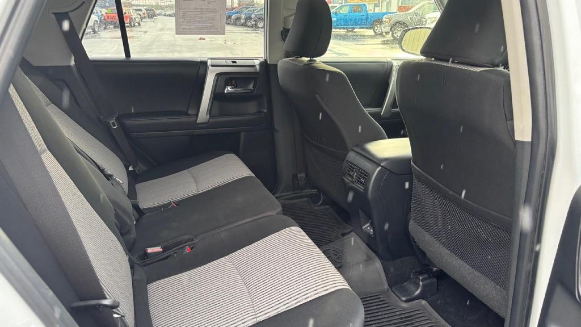 2024 WHITE TOYOTA 4RUNNER SR5/SR5 PREMIUM (JTEMU5JR2R6) with an 4.0L engine, Automatic transmission, located at 2525 S. Cushman, Fairbanks, AK, 99701, (907) 452-5707, 64.824036, -147.712311 - Photo#4