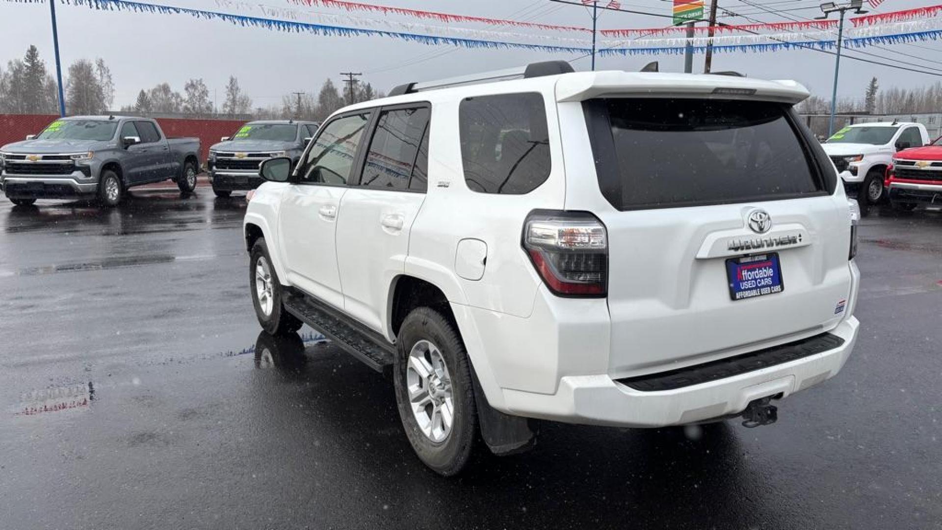 2024 WHITE TOYOTA 4RUNNER SR5/SR5 PREMIUM (JTEMU5JR2R6) with an 4.0L engine, Automatic transmission, located at 2525 S. Cushman, Fairbanks, AK, 99701, (907) 452-5707, 64.824036, -147.712311 - Photo#6