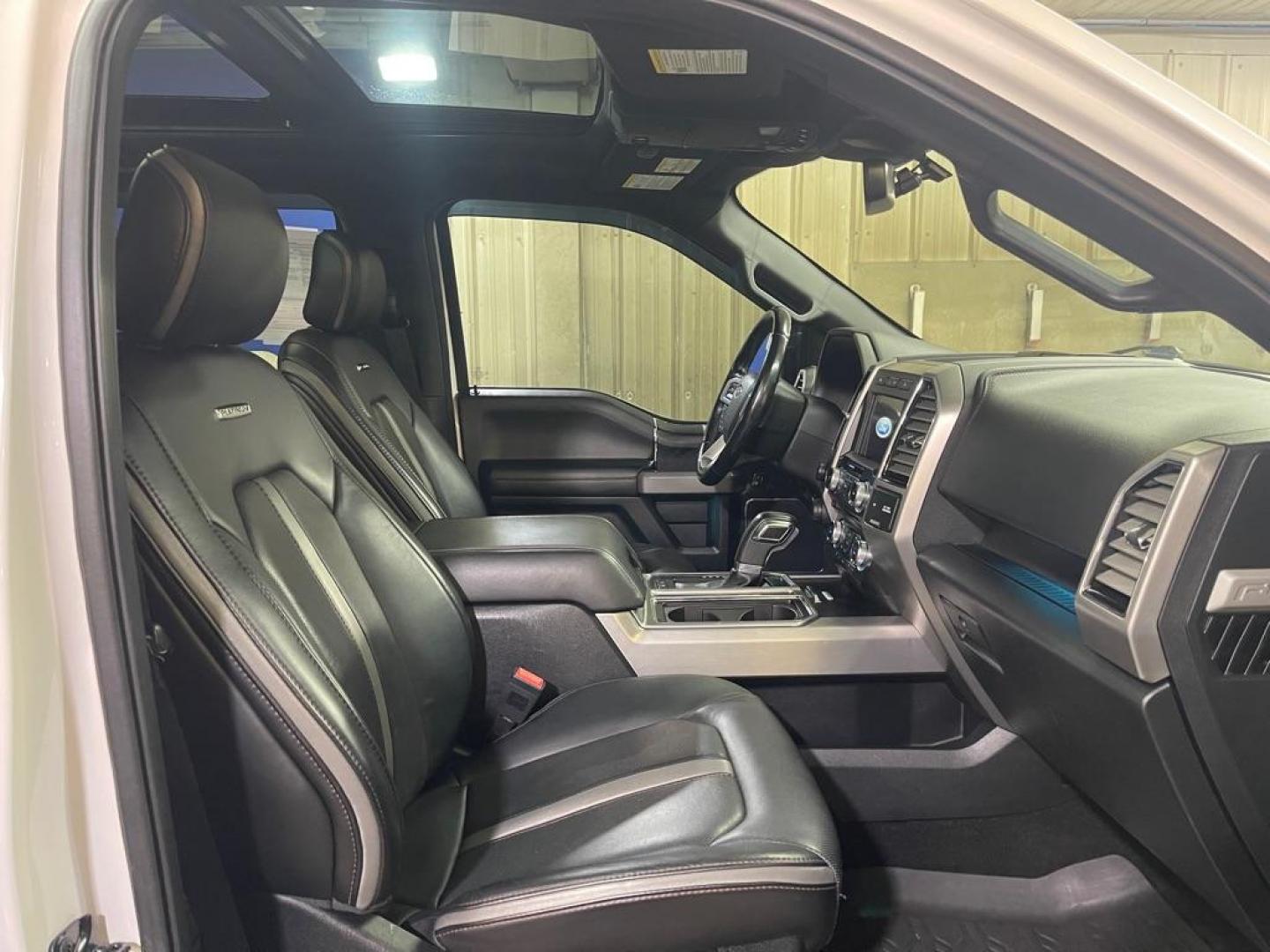 2018 WHITE FORD F150 SUPERCREW (1FTFW1EG7JF) with an 3.5L engine, Automatic transmission, located at 2525 S. Cushman, Fairbanks, AK, 99701, (907) 452-5707, 64.824036, -147.712311 - Photo#3