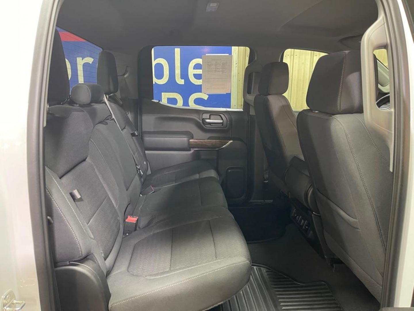 2021 WHITE GMC SIERRA 1500 ELEVATION (3GTP9CEK2MG) with an 2.7L engine, Automatic transmission, located at 2525 S. Cushman, Fairbanks, AK, 99701, (907) 452-5707, 64.824036, -147.712311 - Photo#4