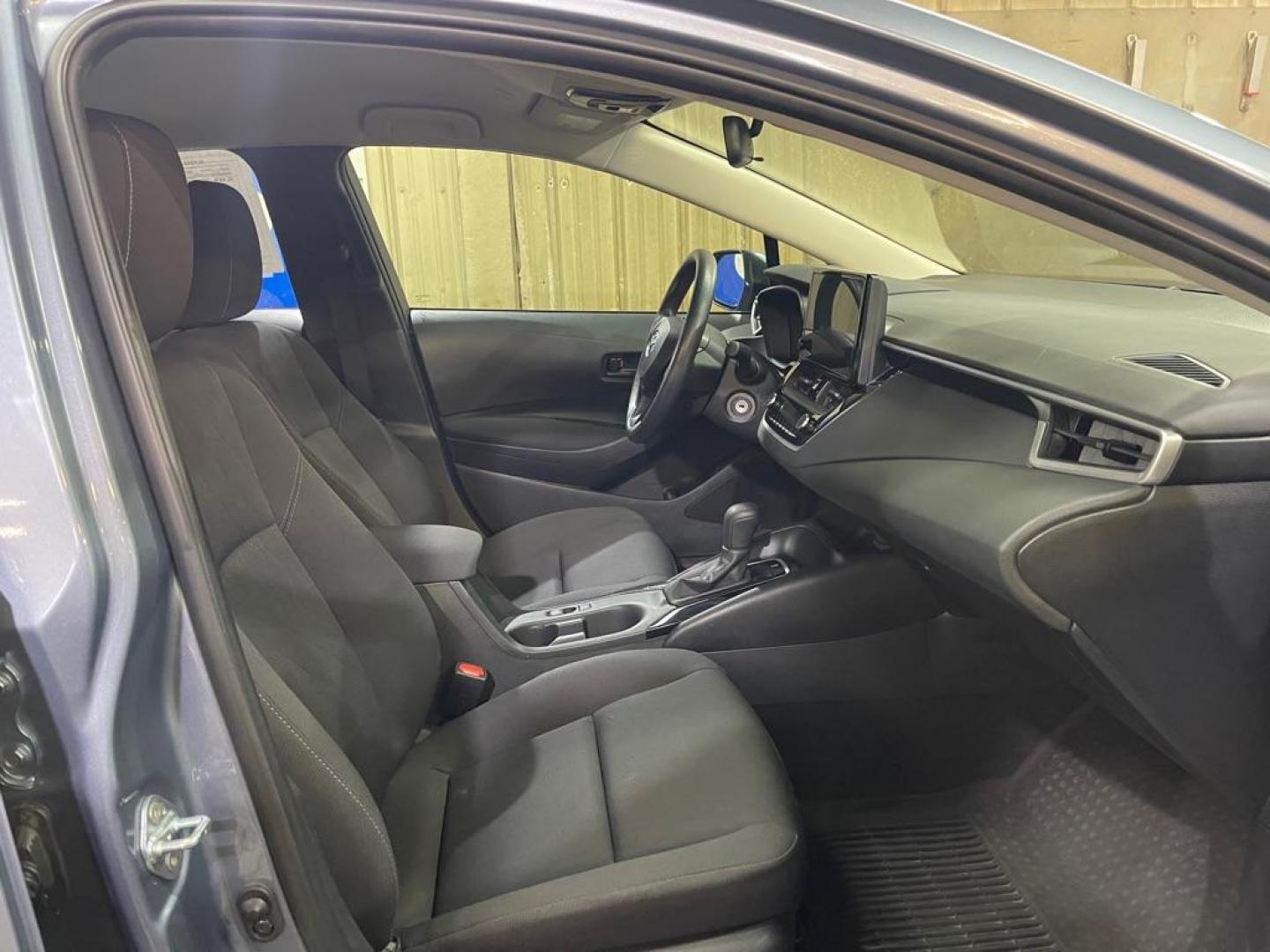 2024 BLUE TOYOTA COROLLA LE LE (5YFB4MDE8RP) with an 2.0L engine, Continuously Variable transmission, located at 2525 S. Cushman, Fairbanks, AK, 99701, (907) 452-5707, 64.824036, -147.712311 - Photo#3