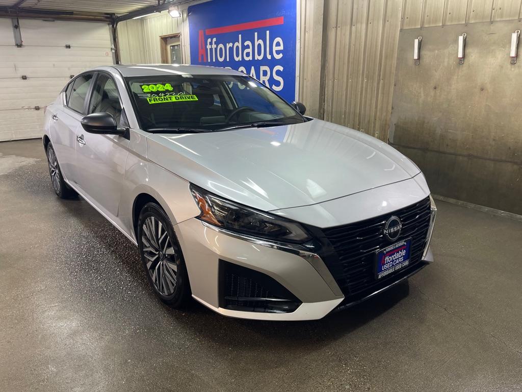 photo of 2024 NISSAN ALTIMA SV