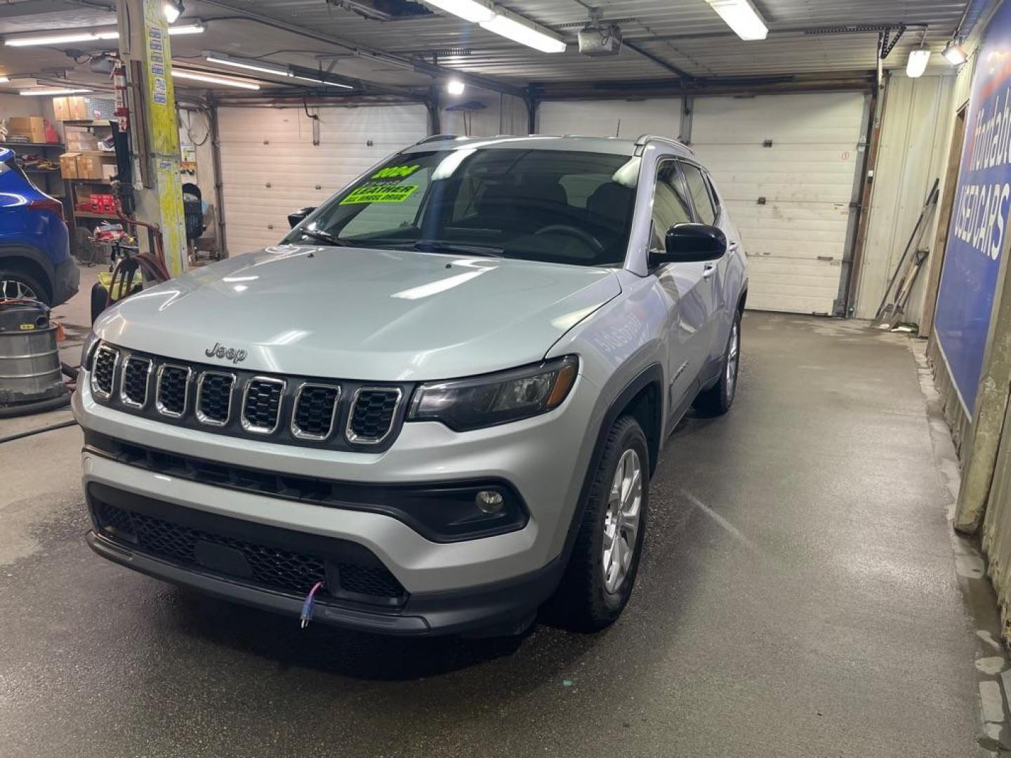 2024 SILVER JEEP COMPASS LATITUDE (3C4NJDBN1RT) with an 2.0L engine, Automatic transmission, located at 2525 S. Cushman, Fairbanks, AK, 99701, (907) 452-5707, 64.824036, -147.712311 - Photo#1