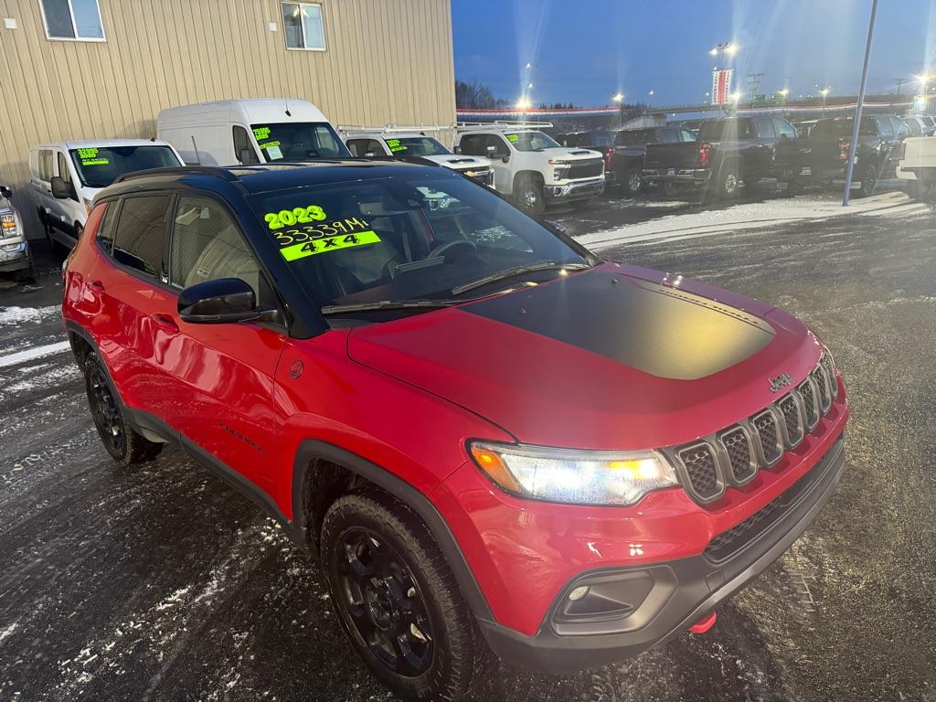 photo of 2023 JEEP COMPASS TRAILHAWK