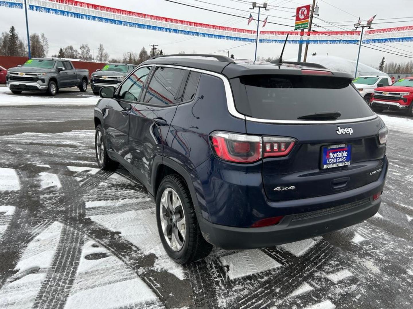 2019 BLUE JEEP COMPASS LIMITED (3C4NJDCB7KT) with an 2.4L engine, Automatic transmission, located at 2525 S. Cushman, Fairbanks, AK, 99701, (907) 452-5707, 64.824036, -147.712311 - Photo#3