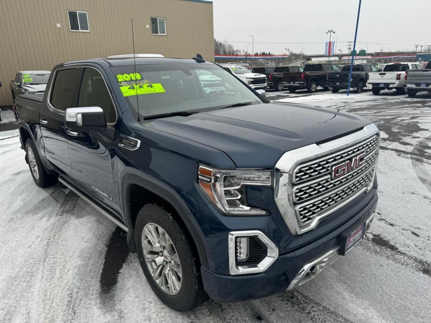2019 BLUE GMC SIERRA 1500 DENALI (1GTU9FED4KZ) with an 5.3L engine, Automatic transmission, located at 2525 S. Cushman, Fairbanks, AK, 99701, (907) 452-5707, 64.824036, -147.712311 - Photo#0