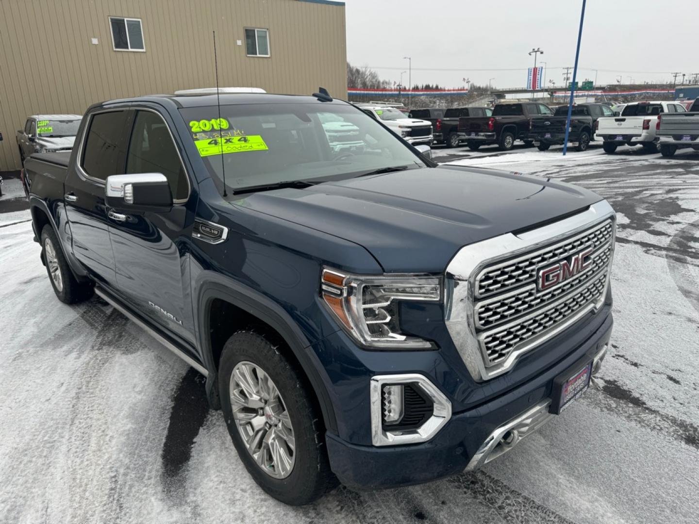 2019 BLUE GMC SIERRA DENALI 1500 DENALI (1GTU9FED4KZ) with an 5.3L engine, Automatic transmission, located at 2525 S. Cushman, Fairbanks, AK, 99701, (907) 452-5707, 64.824036, -147.712311- Photo#0