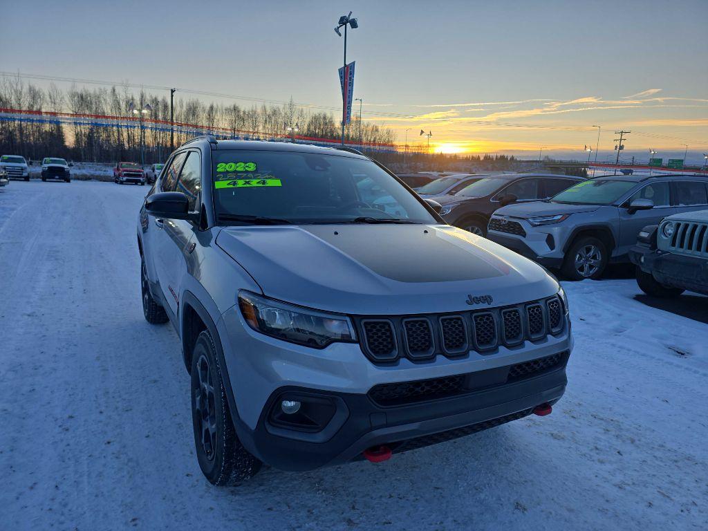 photo of 2023 JEEP COMPASS TRAILHAWK