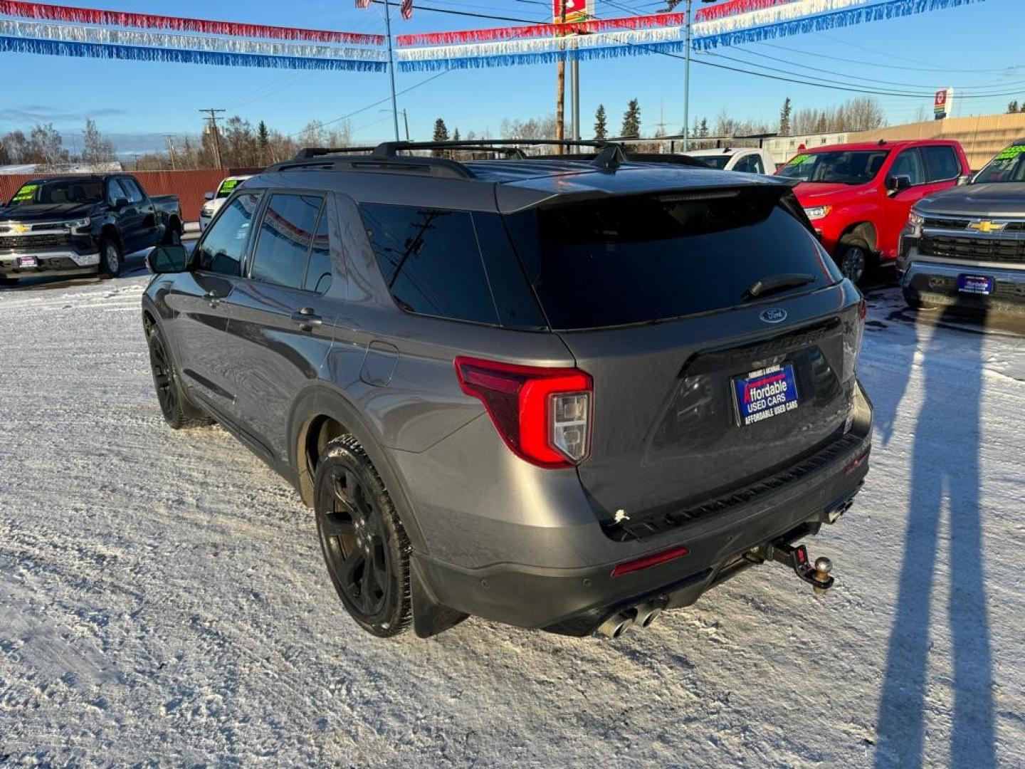 2022 GRAY FORD EXPLORER ST (1FM5K8GC8NG) with an 3.0L engine, Automatic transmission, located at 2525 S. Cushman, Fairbanks, AK, 99701, (907) 452-5707, 64.824036, -147.712311 - Photo#3