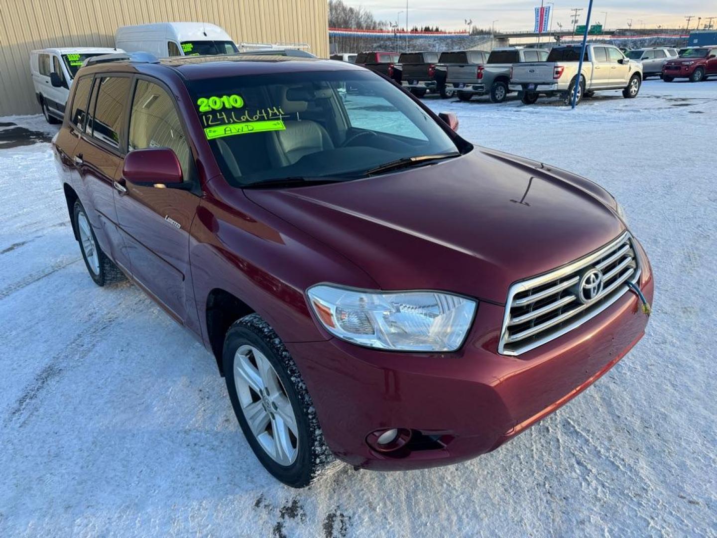 2010 RED TOYOTA HIGHLANDER LIMITED (JTEDK3EH1A2) with an 3.5L engine, Automatic transmission, located at 2525 S. Cushman, Fairbanks, AK, 99701, (907) 452-5707, 64.824036, -147.712311 - Photo#0
