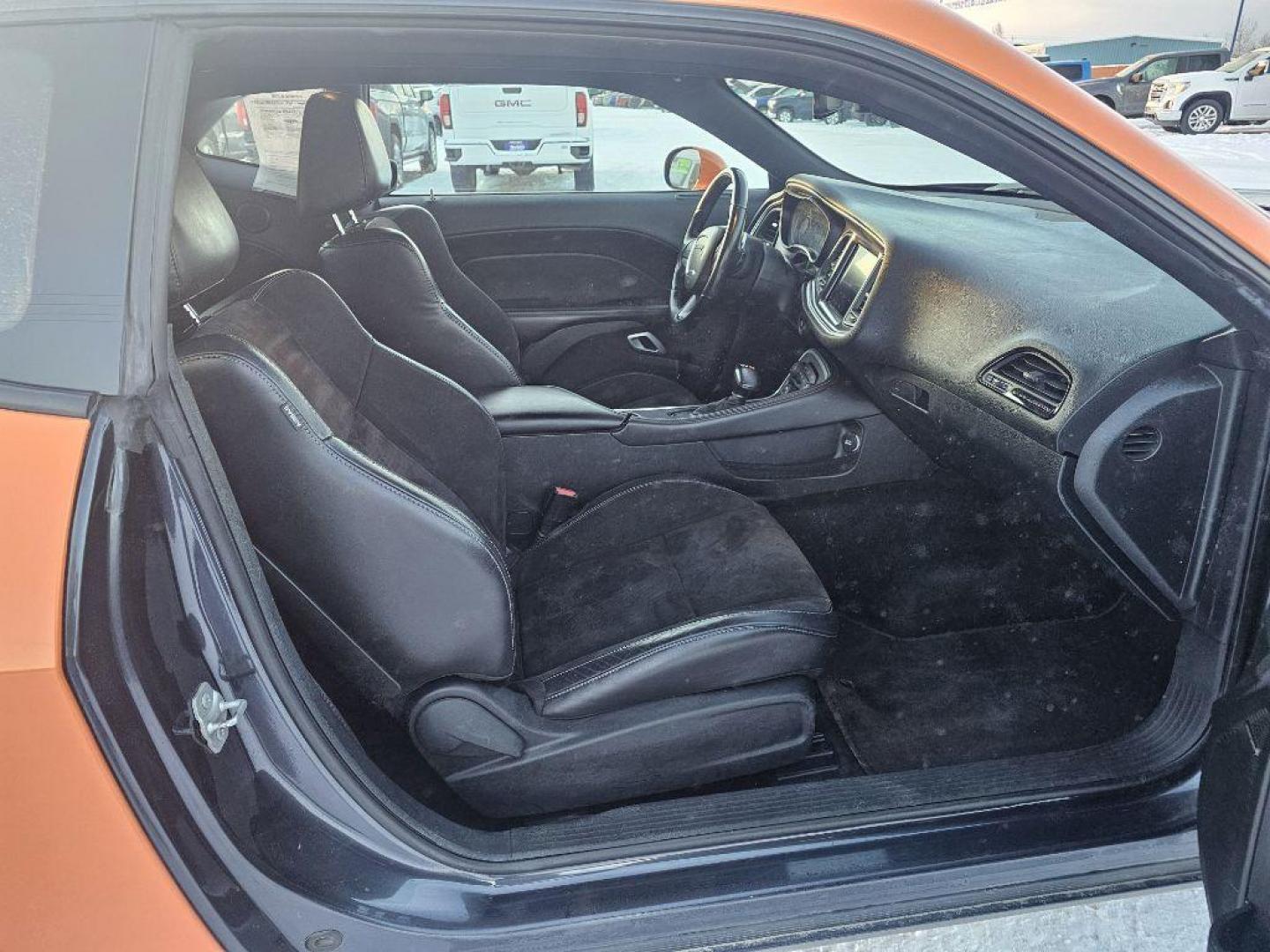 2018 ORANGE DODGE CHALLENGER GT (2C3CDZGG0JH) with an 3.6L engine, Automatic transmission, located at 2525 S. Cushman, Fairbanks, AK, 99701, (907) 452-5707, 64.824036, -147.712311 - Photo#4