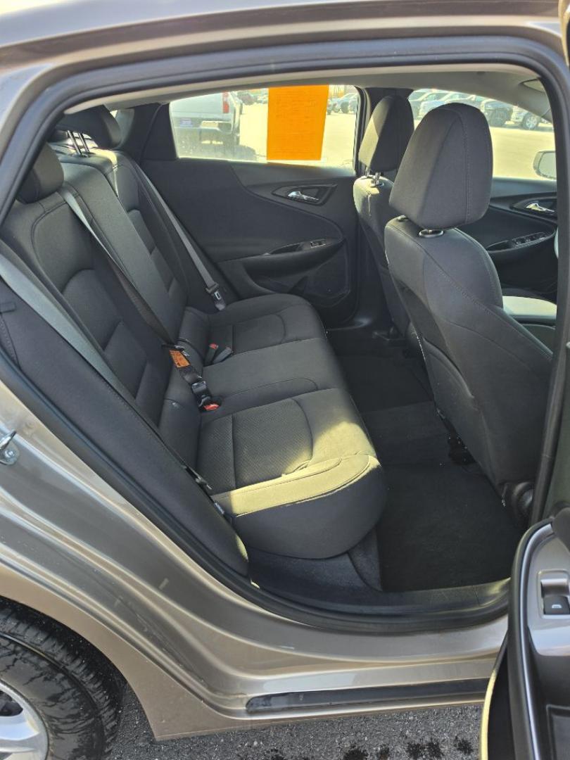 2022 GOLD CHEVROLET MALIBU LS (1G1ZB5ST9NF) with an 1.5L engine, Continuously Variable transmission, located at 2525 S. Cushman, Fairbanks, AK, 99701, (907) 452-5707, 64.824036, -147.712311- Photo#5