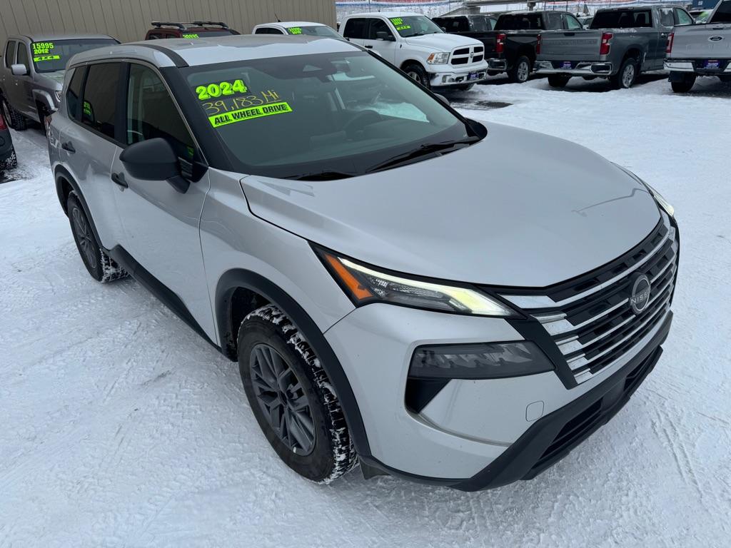 photo of 2024 NISSAN ROGUE S