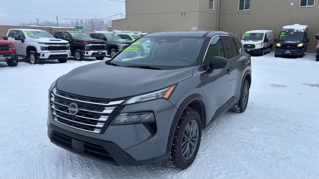 photo of 2024 NISSAN ROGUE S